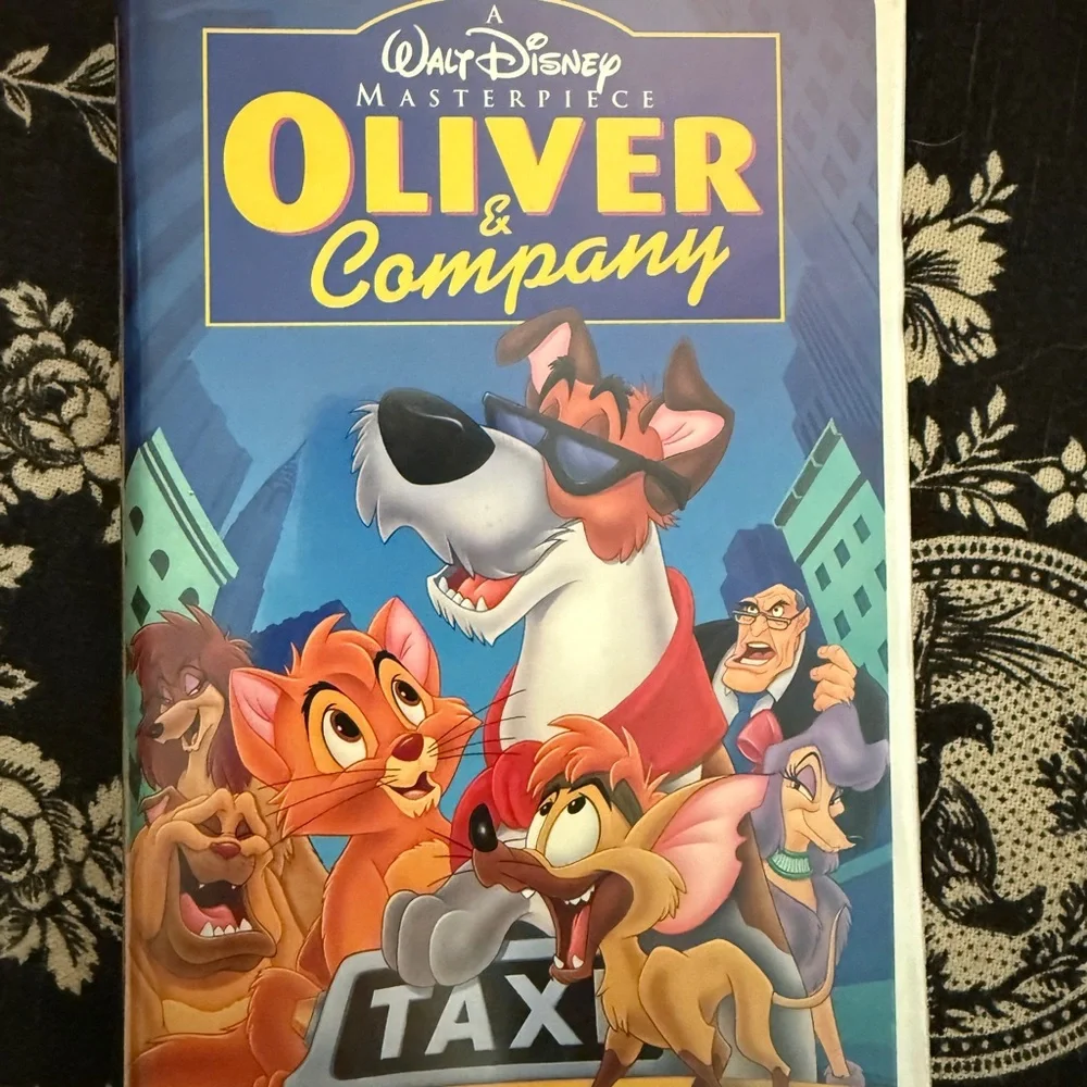 Rare Disney Walt Disney Masterpiece Oliver & Company VHS Tape